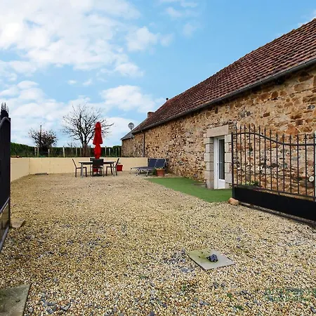 Le Coin Des Hirondelles Holiday home *